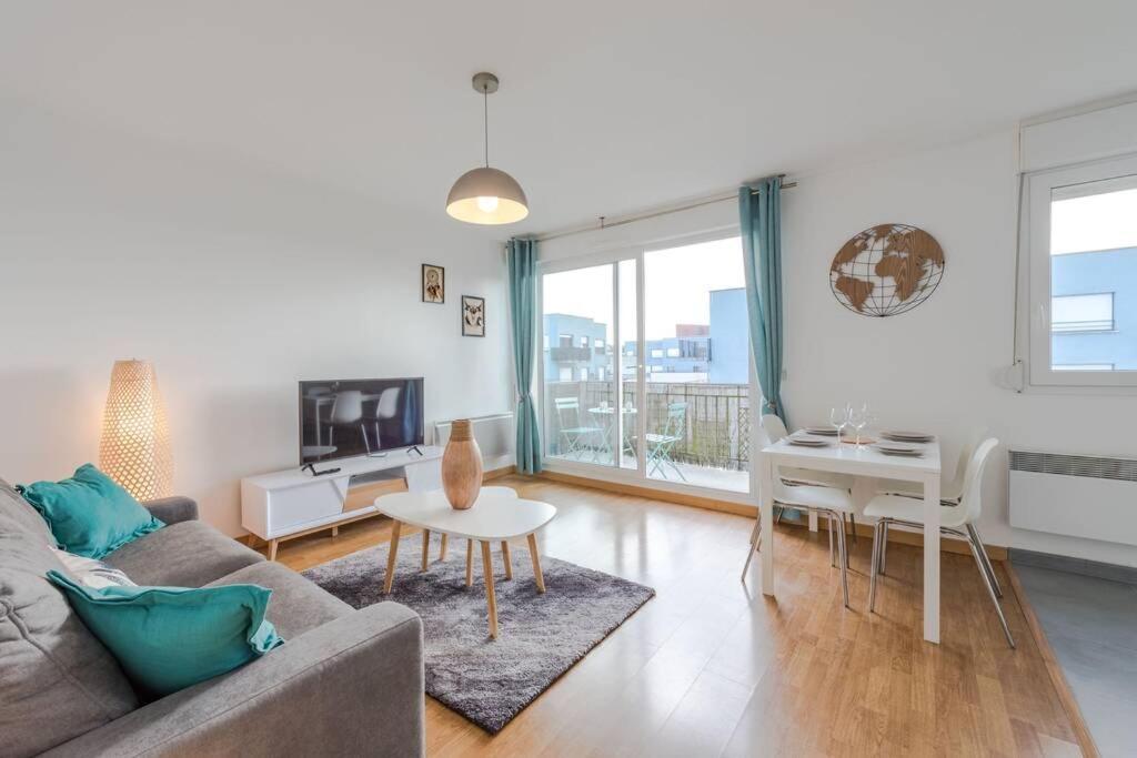 Crystal Apartment Disneyland Bmyguest Montevrain Luaran gambar